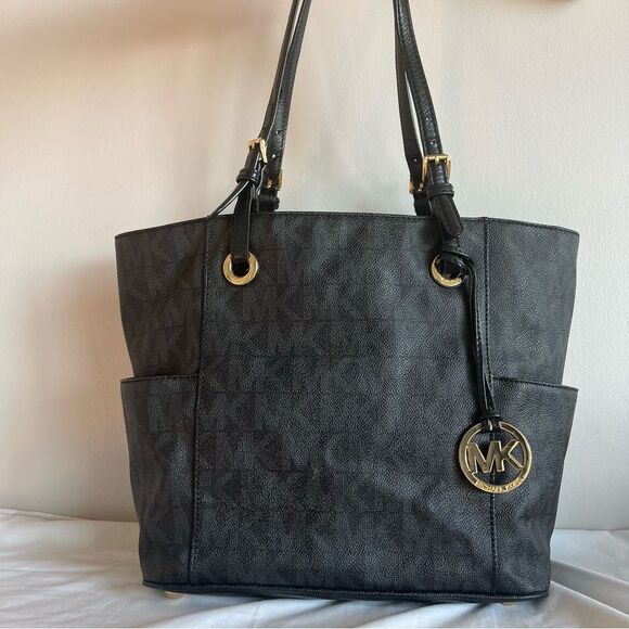 MICHAEL KORS Signature Black Jet Set Pocket Shoulder Bag Tote - Picture 1 of 11